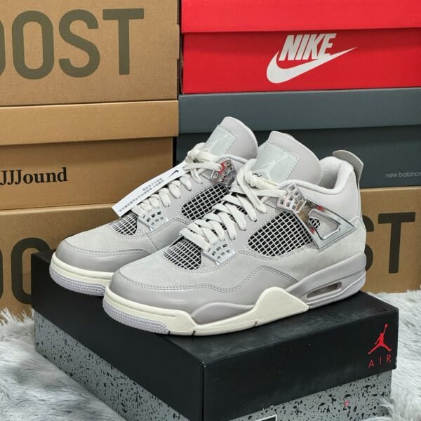NK Air Jordan 4 Retro 11 Photon Dust - Sneakers