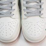 NK Dunk Low Supreme – Sneaker – Beige
