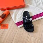 HM Chypre Black – Slides