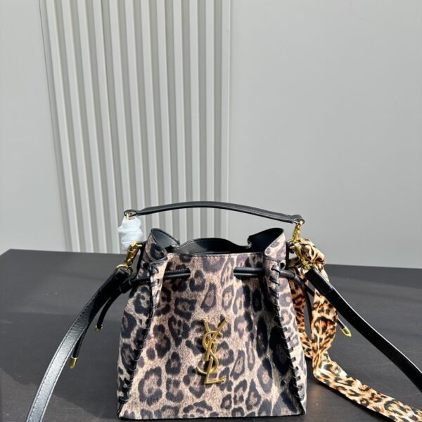 YSL Le 5 à 7 Hobo Leopard Print - Bag