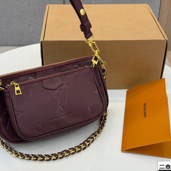 LV Multi Pochette Accessoires - Bag