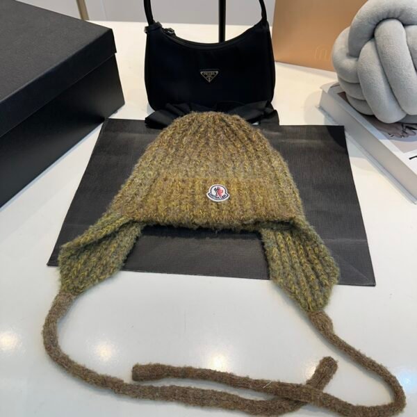 MCL Ribbed Wool Beanie Olive - Hat