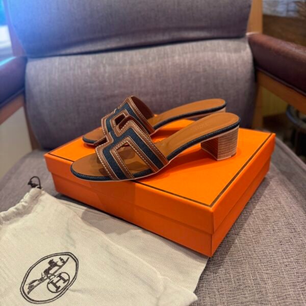 HM Oran Sandals - Sandals