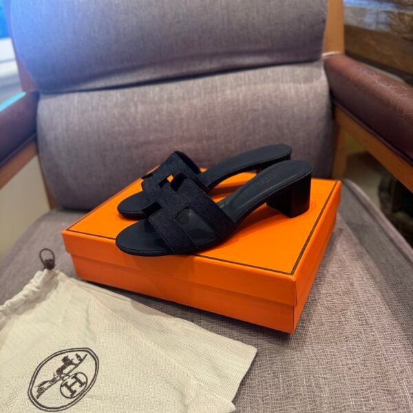 HM Oran Sandals - Sandals