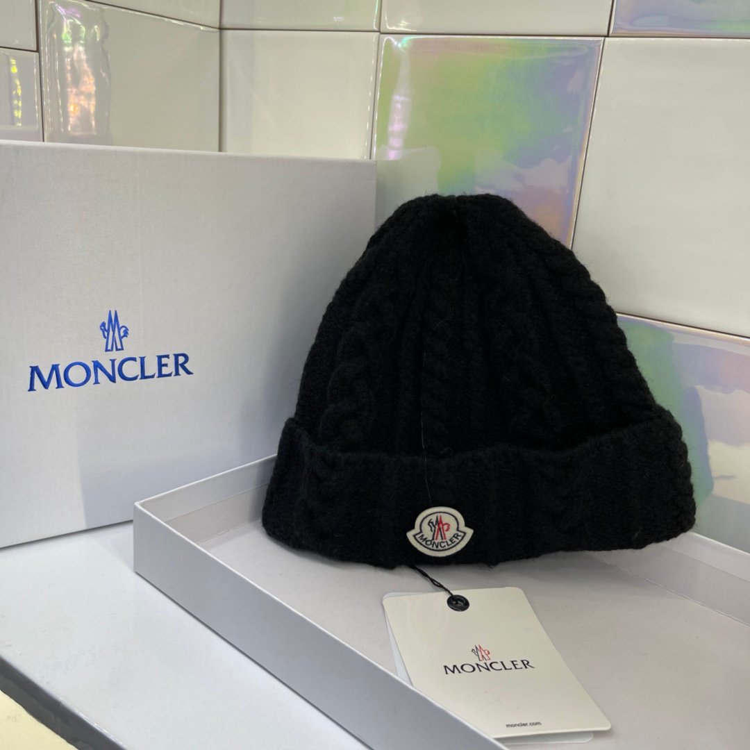 MCL Cable-Knit Beanie Black/Wool - Hat - Image 2