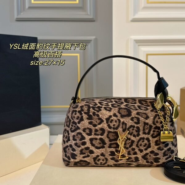 YSL Le 5 à 7 Hobo - Bag