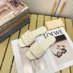 MIU Matelassé Slides – Slides