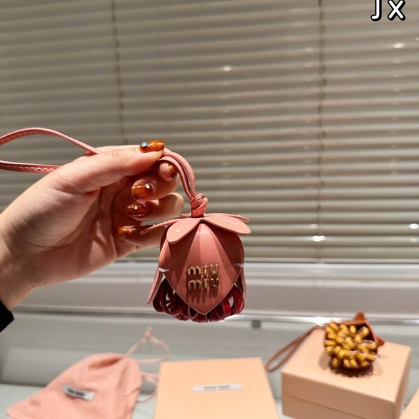MIU Flower Bag Charm Leather - Bag