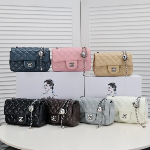 CC Classic Flap Lambskin - Bag