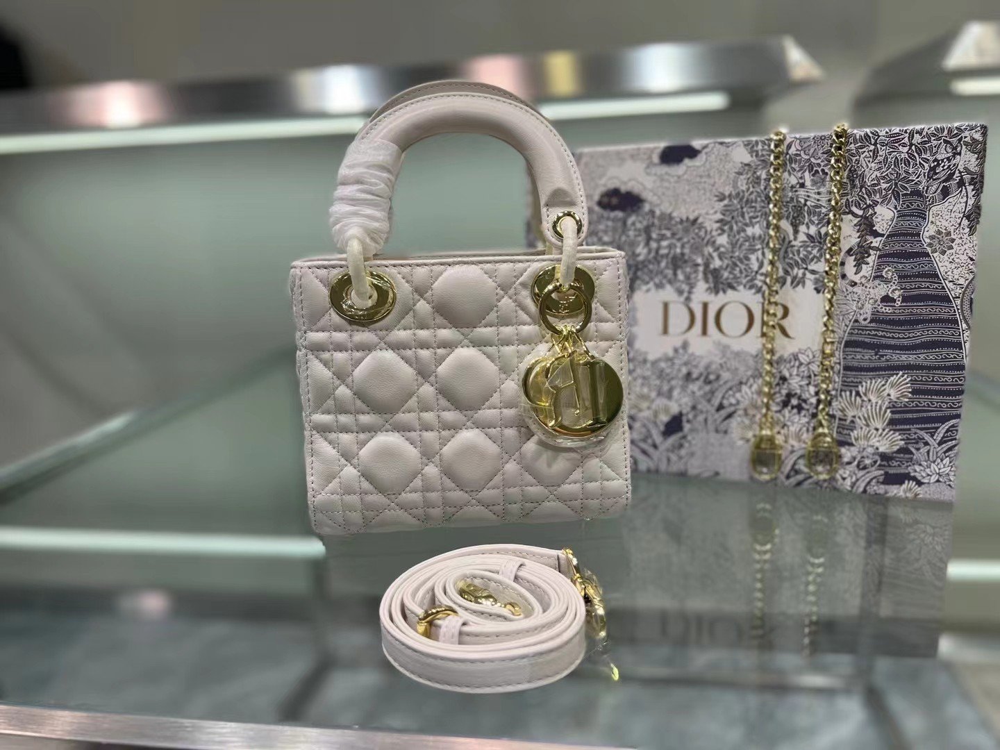CD Lady CD Mini White Leather - Bag