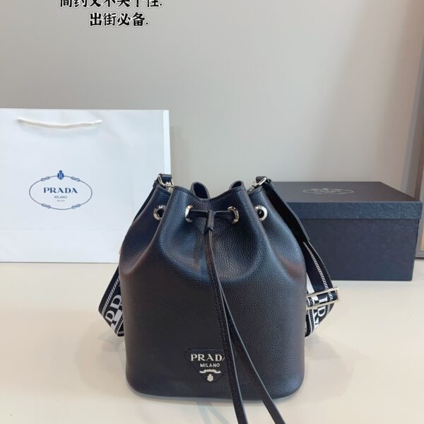 PR PR Bucket Bag - Bag