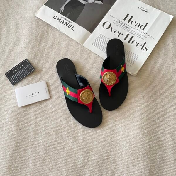GG Pursuit Web - Sandals