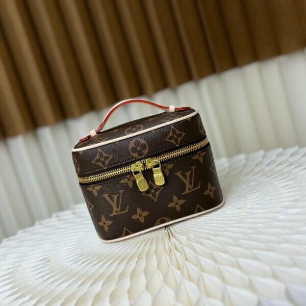 LV Nice BB - Bag