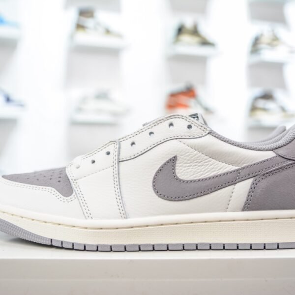 NK Air Jordan 1 Low OG Neutral Grey - Sneakers