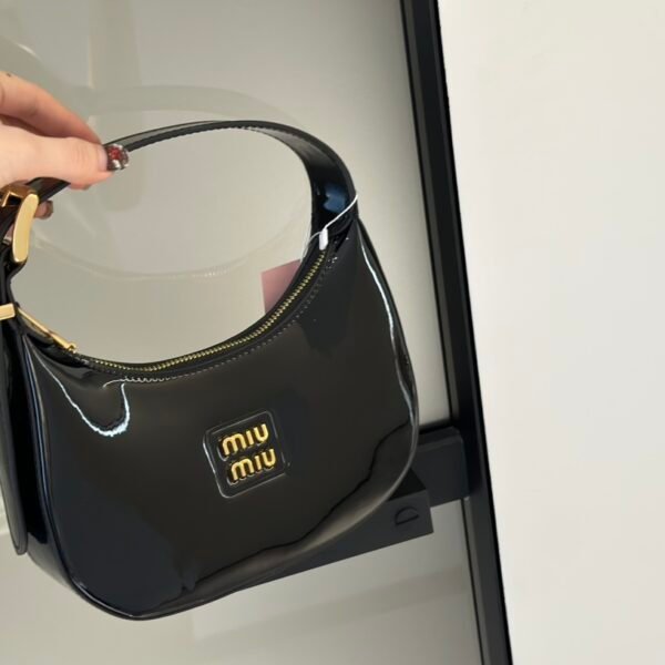 MIU Wander Patent Leather - Bag