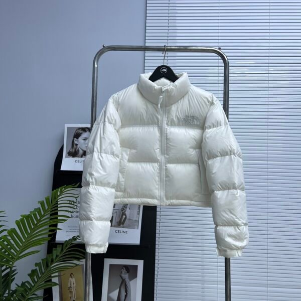 ```
TNF Nuptse Short Jacket - Jacket
```