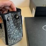 PR Galleria Crystal – Borsa
