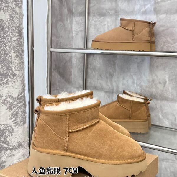 UGG Classic Ultra Mini Platform - Boots