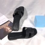 HM Oran Sandals – Slides