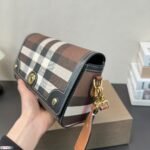 BBR Lola – Borsa