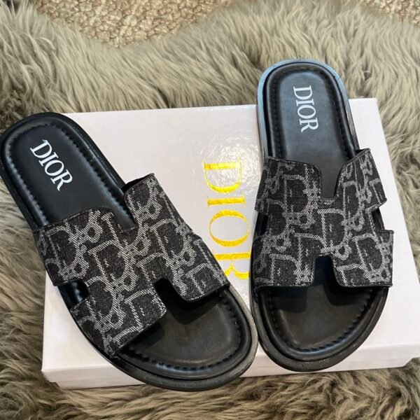 CD Dway Slides - Slides