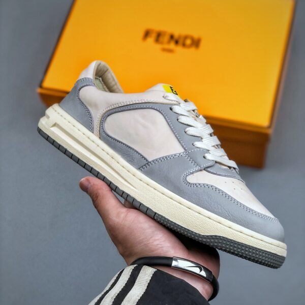 FD Match Low-Top - Sneakers