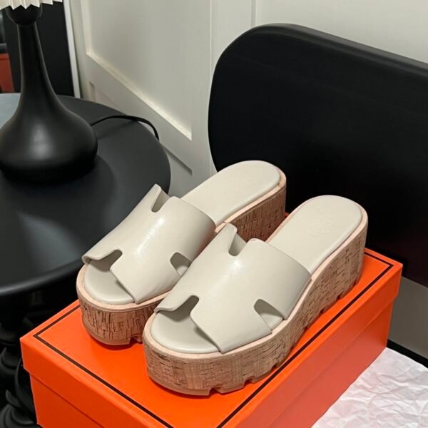 HM Oran Platform - Sandals