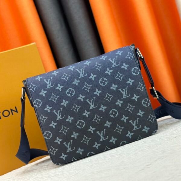 LV District PM - Bag