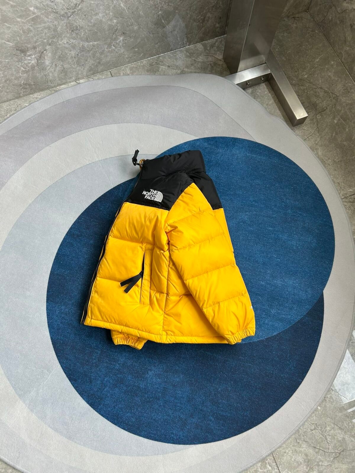 TNF 1996 Retro Nuptse Jacket – Jacket – Yellow — 5