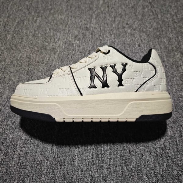 MLB Chunky Liner Embo Monogram Low-top - Sneakers