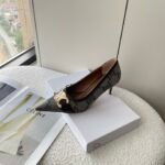 CEL Triomphe Arch Heel – High Heels