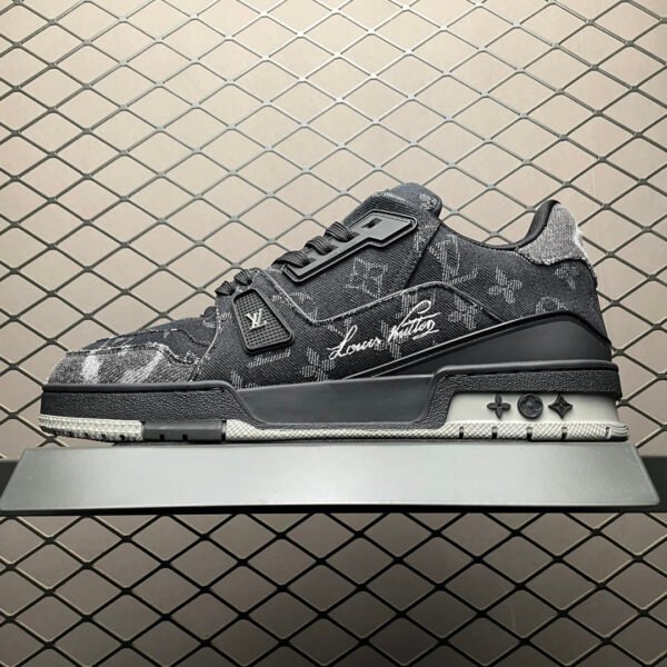 LV Trainer Sneaker - Sneakers