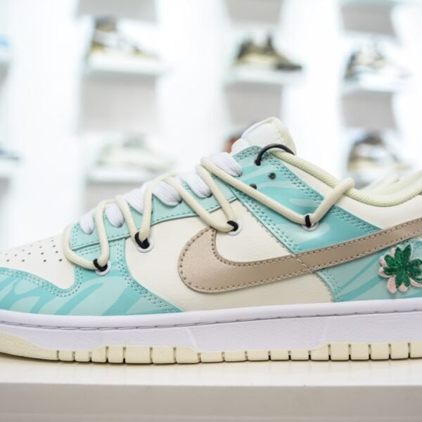 NK Dunk Low Miami Hurricanes - Sneakers