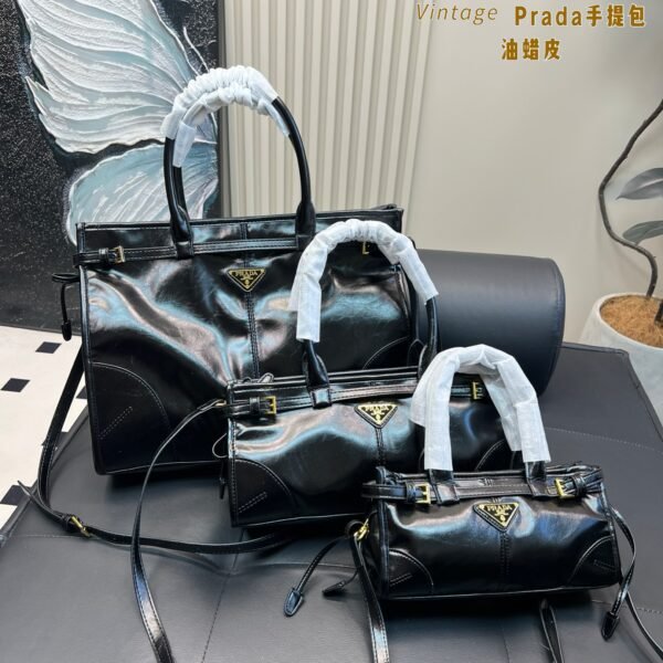 PR Cleo Medium Black Leather - Bag