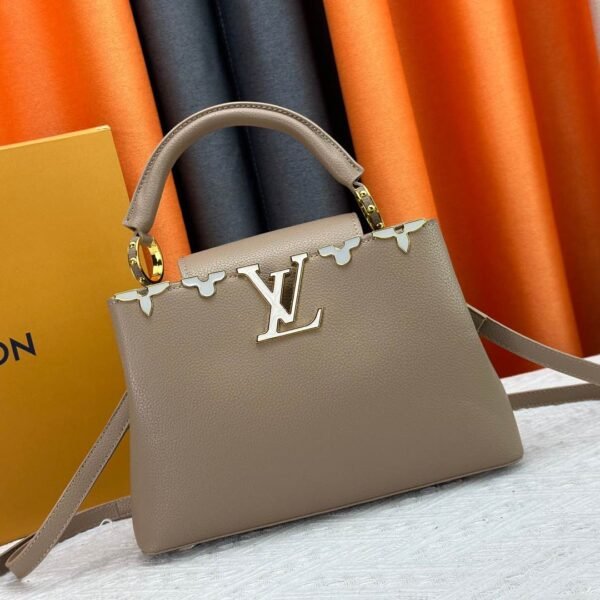 LV Capucines - Bag