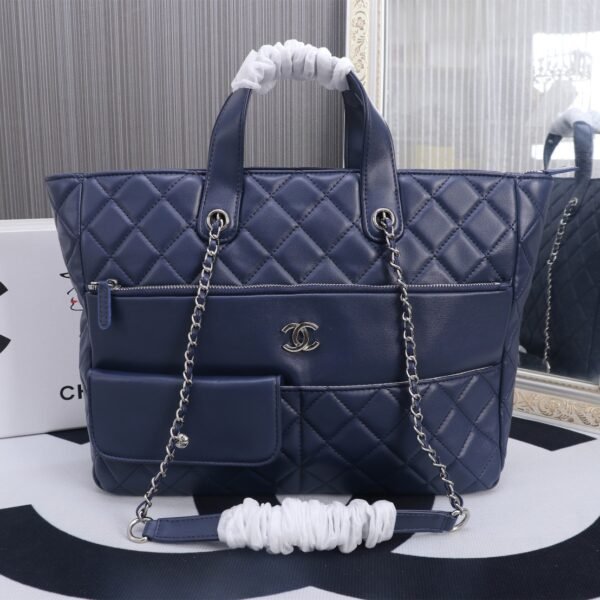 CC Deauville Tote Navy Quilted Leather - Bag