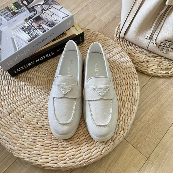PR Logo Plaque Loafers - Shoes