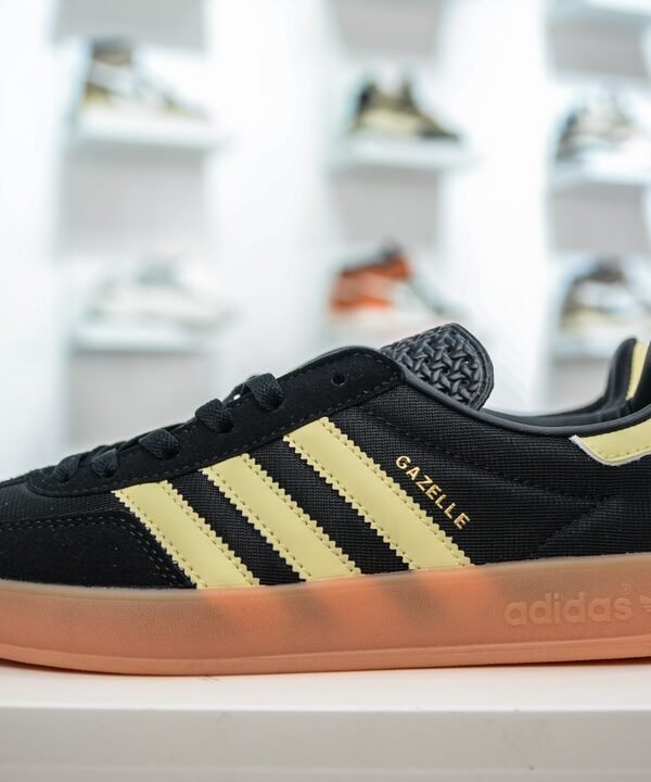 AD Gazelle Indoor – Baskets – Noir