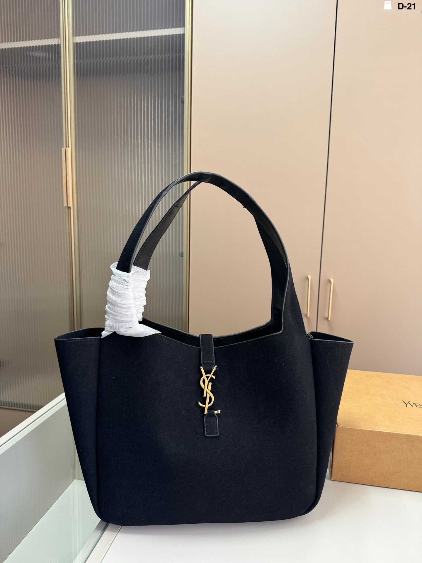 YSL Icare Maxi Shopping Bag Suede - Bag - Image 3
