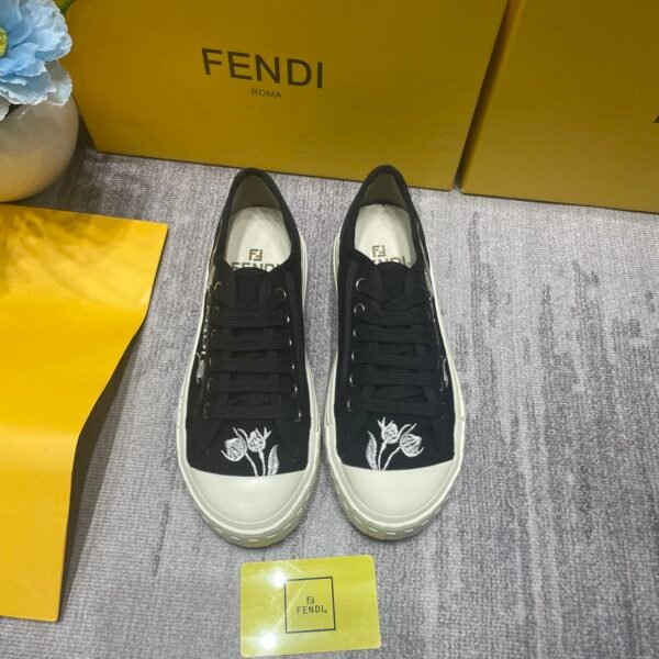 FD Domino Embroidered Canvas - Sneakers