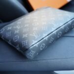 LV Pochette Voyage MM Monogram Eclipse – Bag