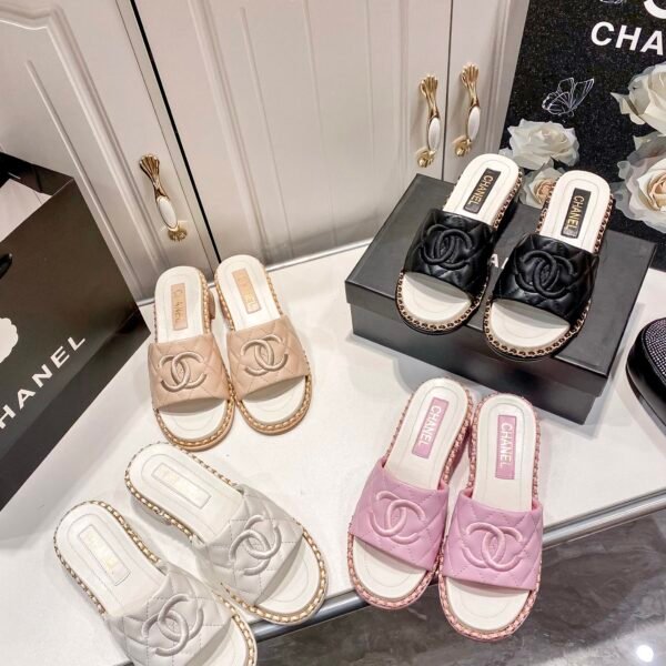 CC Quilted Slides - Slides