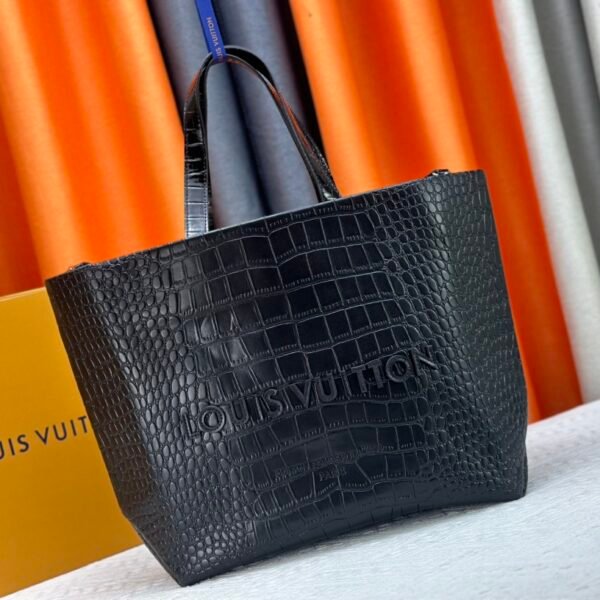 LV OnTheGo MM Black Crocodile Embossed - Bag