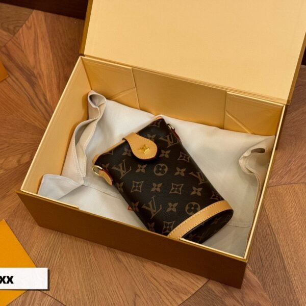 LV Nano Noé Monogram - Bag