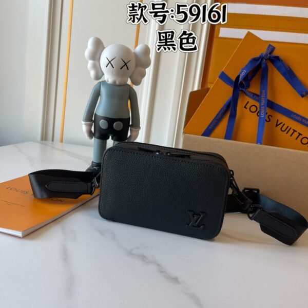 LV Outdoor Messenger Black Leather - Bag