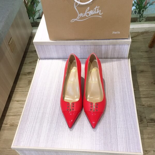 CL Hot Chick - Heels