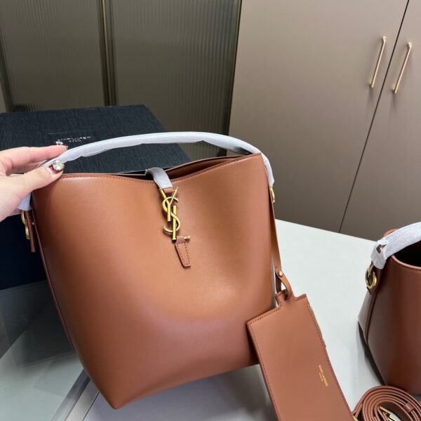 YSL Le 5 à 7 Hobo - Bag