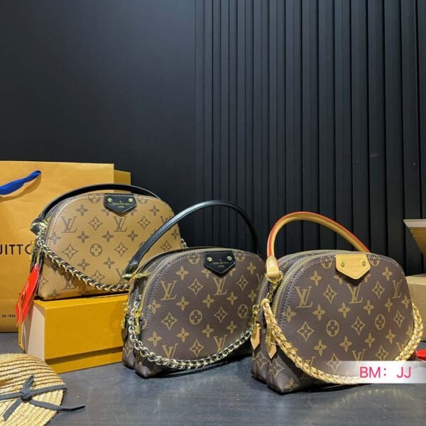 LV Double Zip Pochette - Bag