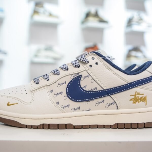 NK Dunk Low Stussy - Sneakers