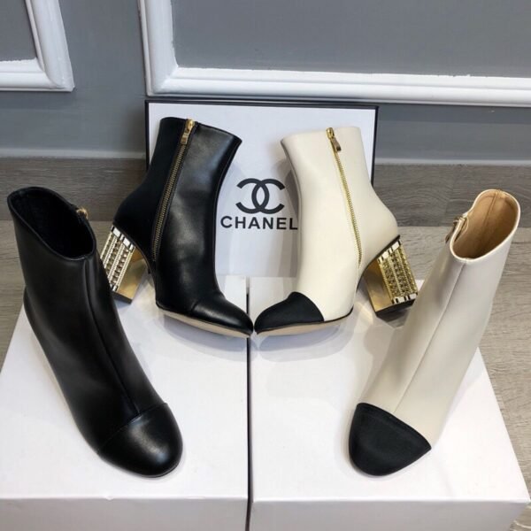 CC Gabrielle Ankle Boots Black/White Leather - Boots
